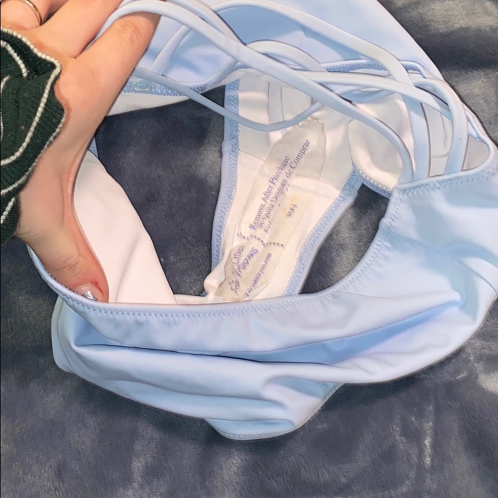 VS bikini - Picture 3 of 5